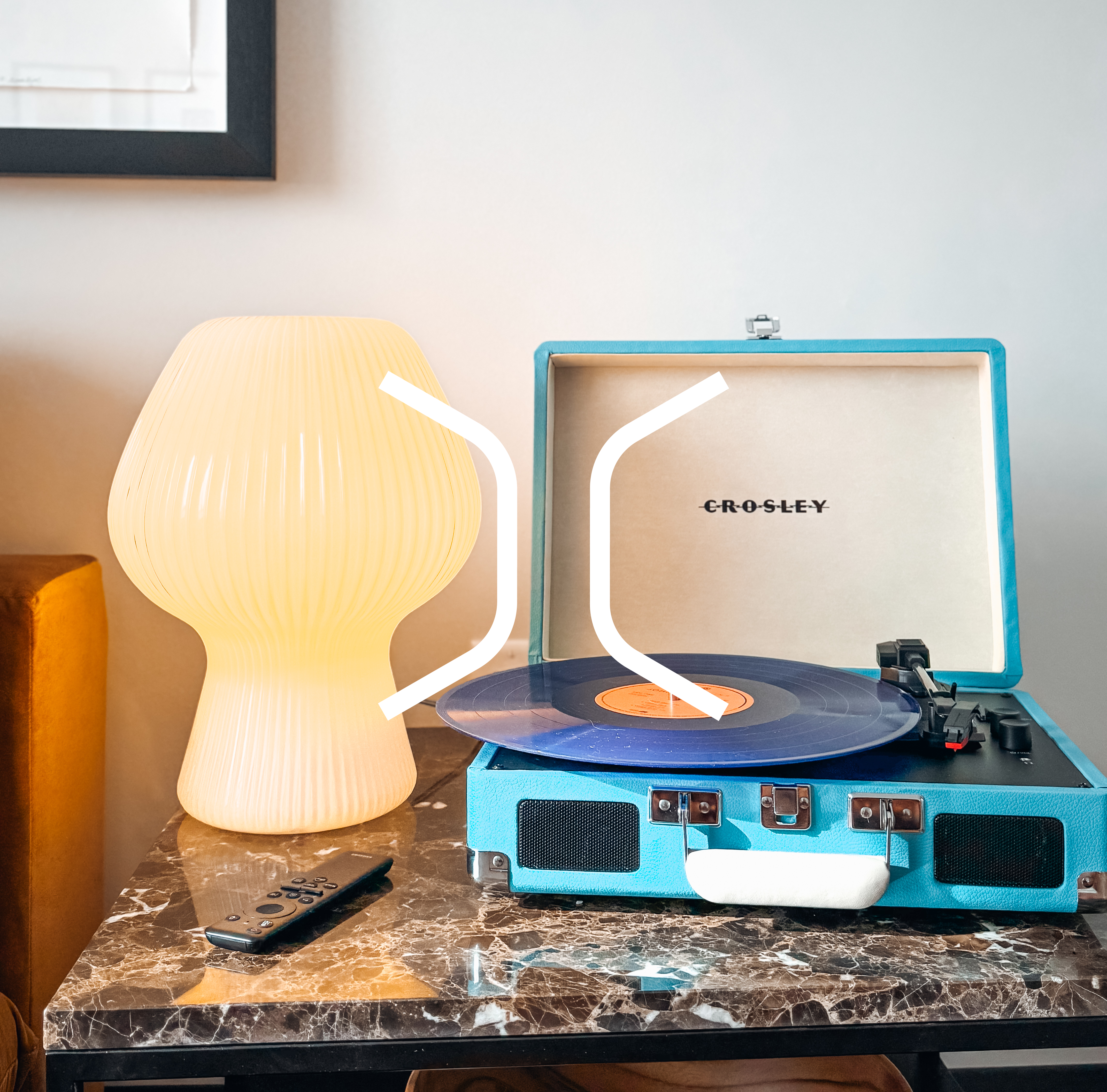 Record player and small table side lamp